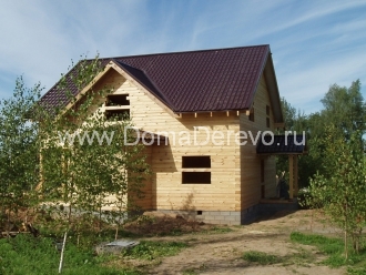 Фото дома, построенного по проекту 10 на 10