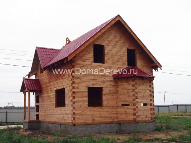 Фото построенного дома из бруса 7 на 8